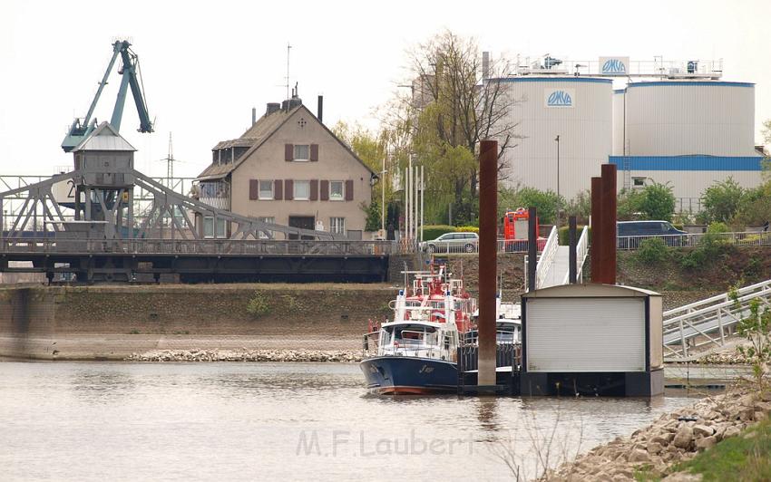 Wartungsarbeiten Rettungsboot Ursula P24.JPG